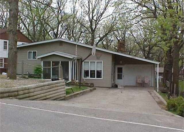 Property at 1211 Harpen St #16, Milford, IA 51351, 3 beds, 1 bath