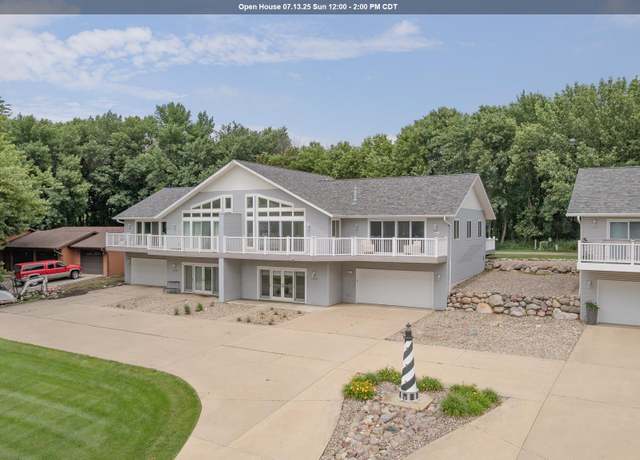 Property at 15400 250th Ave Ave, Spirit Lake, IA 51360, 3 beds, 3 baths