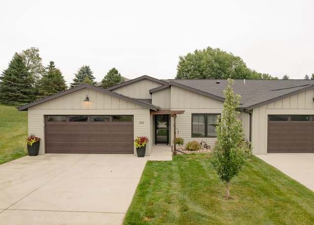 Property at 1522 Blaines Way, Spirit Lake, IA 51360, 3 beds, 2 baths