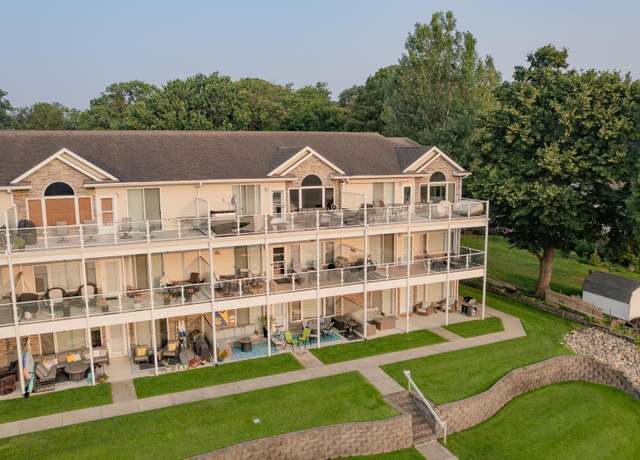 Property at 14 Iowa St. St Unit B2, Arnolds Park, IA 51331, 3 beds, 2 baths