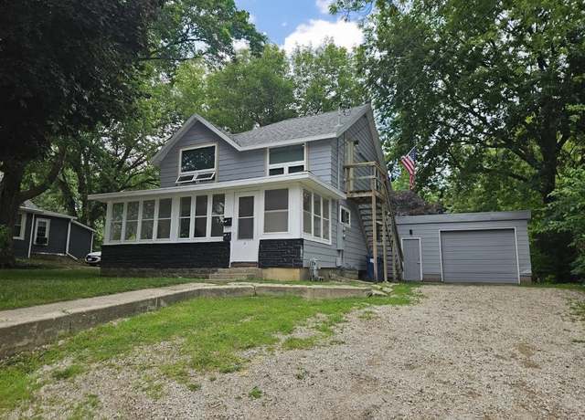 Property at 510 Lake St, Spirit Lake, IA 51360, 3 beds, 2 baths