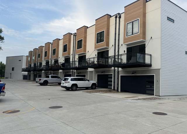 Property at 244 Hwy 71 S Unit G45, Arnolds Park, IA 51331, 4 beds, 3.5 baths