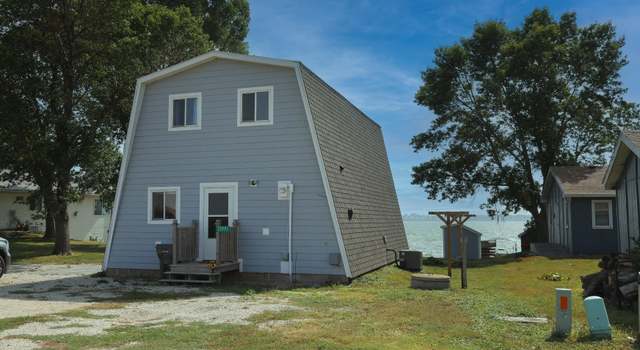 Photo of 25991 105th St, Spirit Lake, IA 51360