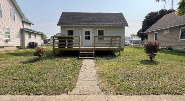 Photo of 956 Cherry St, Ocheyedan, IA 51354