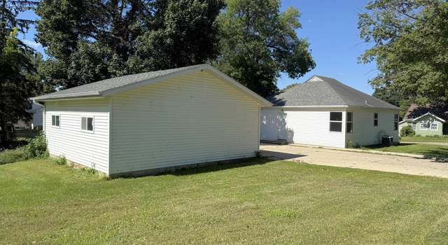 Photo of 1020 N 5th St, Estherville, IA 51334