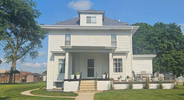 Photo of 204 Iowa St, Lone Rock, IA 50559