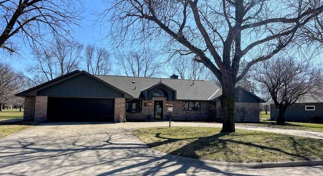 Photo of 1414 Country Club Ln, Spencer, IA 51301