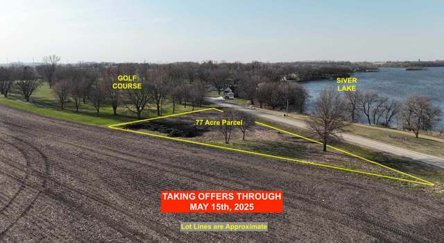 Photo of 101 Country Club Dr, Lake Park, IA 51347