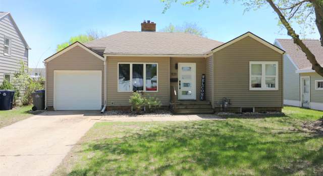 Photo of 820 E 4th St, Spencer, IA 51301