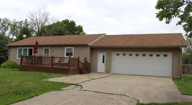 Photo of 113 Walnut St, Early, IA 50535