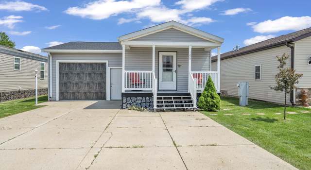 Photo of 3200 Okoboji Ave #106, Milford, IA 51351