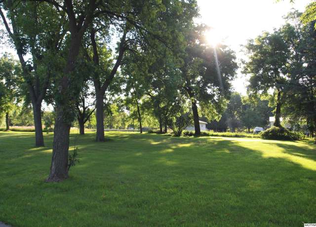 Property at 1255 N Kentucky Ave Lot 16, Mason City, IA 50401
