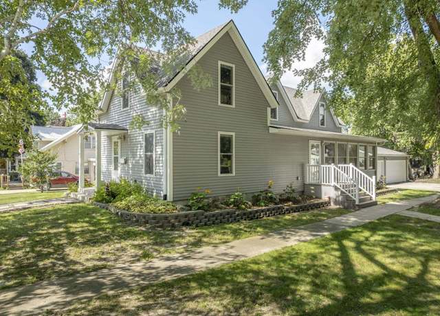 Property at 400 N 5th St St, Clear Lake, IA 50428, 4 beds, 3 baths