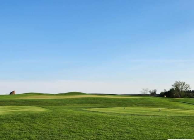 Property at 210 Brickyard Ct Lot 6, Sheffield, IA 50475