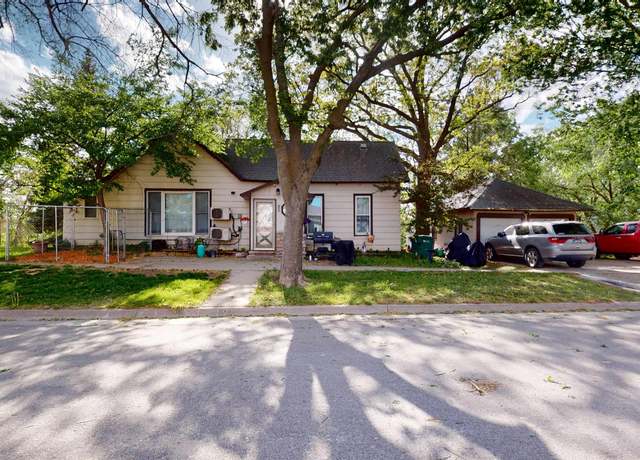 Property at 12 N Gaylord Ave, Nora Springs, IA 50458, 3 beds, 1.25 baths