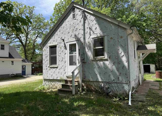 Property at 1414 N Ohio Ave, Mason City, IA 50401, 1 bed, 1 bath