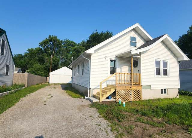 Property at 1526 S Taft Ave, Mason City, IA 50401, 3 beds, 1 bath