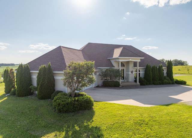 Property at 17666 Eagle Ave Ave, Clear Lake, IA 50428, 4 beds, 3 baths