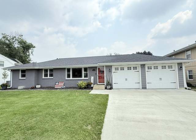 Property at 73 Lakeview Dr Dr, Mason City, IA 50401, 3 beds, 1.75 baths