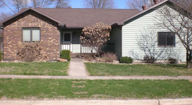Photo of 2166 Springview Dr Dr, Mason City, IA 50401