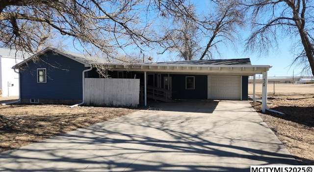 Photo of 428 N 2nd St St, Sheffield, IA 50475