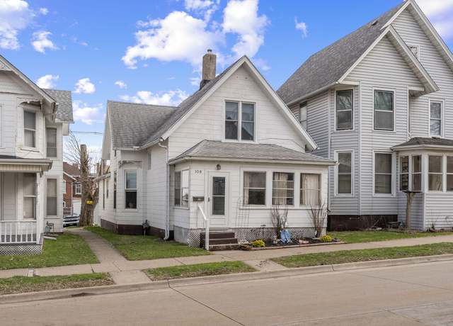 Property at 108 E 5th St, Muscatine, IA 52761, 3 beds, 1 bath