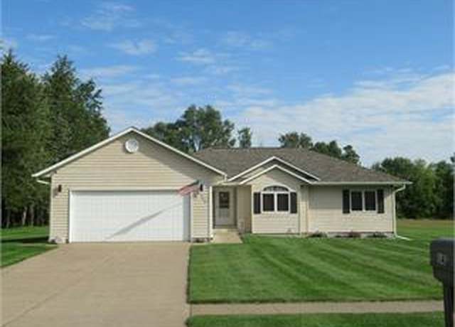 Property at 143 Emerald Ln, Fruitland, IA 52749, 4 beds, 3 baths