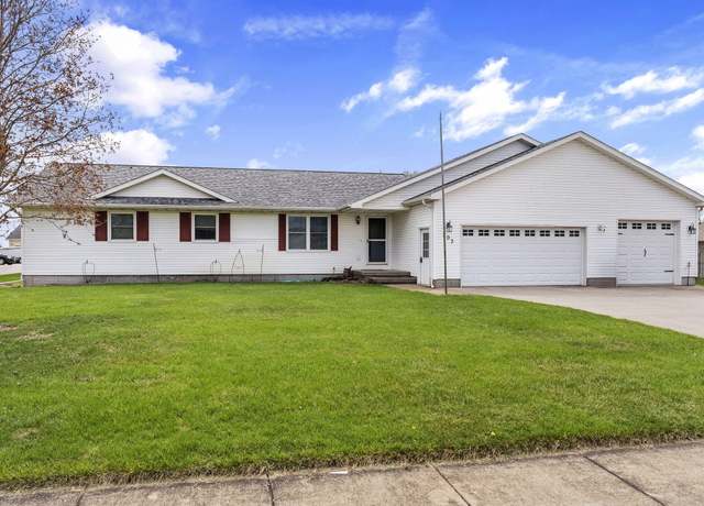 Property at 203 Meadow View Ln, Fruitland, IA 52749, 4 beds, 3 baths