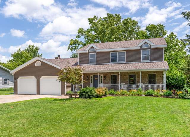 Property at 1312 Plum St, Tipton, IA 52772, 4 beds, 4 baths