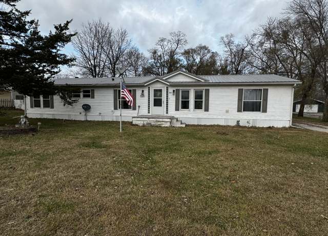 Property at 309 Clay St, New Boston, IL 61272, 3 beds, 2 baths