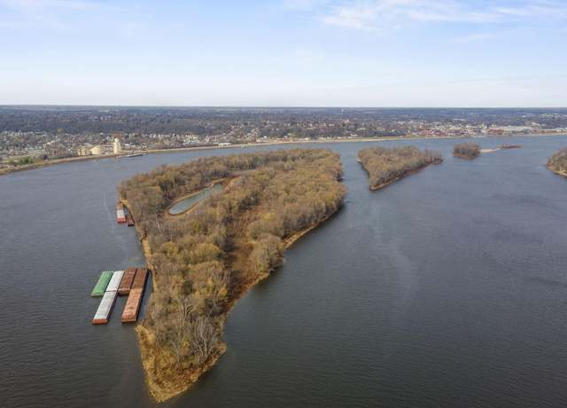 Property at Towhead Is, Muscatine, IA 52761