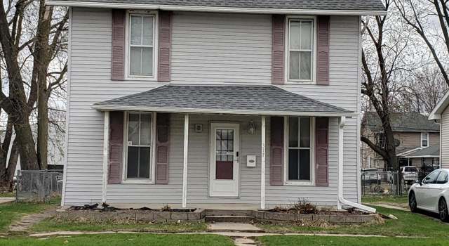 Photo of 317 E 3rd St, Washington, IA 52353