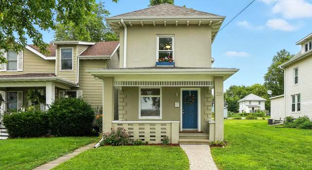Photo of 221 W 4th St, West Liberty, IA 52776