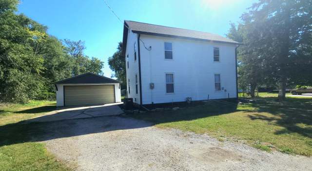 Photo of 310 Walnut St, Wilton, IA 52778