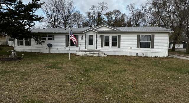 Photo of 309 Clay St, New Boston, IL 61272