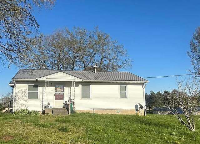 Property at 12 Hartford Ln, Slaughters, KY 42456, 3 beds, 1 bath