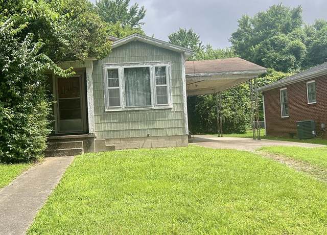 Property at 147 W Jagoe St, Madisonville, KY 42431, 3 beds, 1 bath