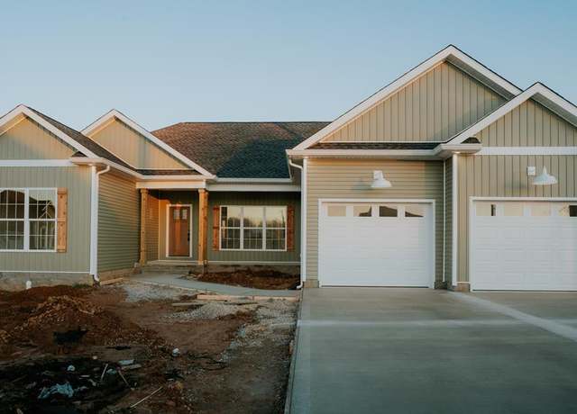 Property at 1246 Nobility Dr, Madisonville, KY 42431, 3 beds, 2 baths