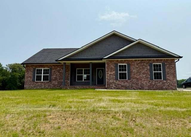 Property at 2878 Brown Rd, Madisonville, KY 42431, 3 beds, 2 baths