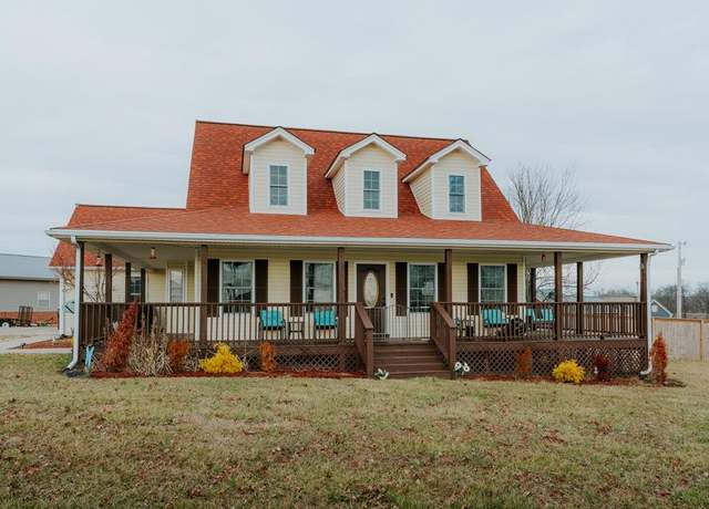 Property at 730 Billy Goat Hill Rd, Hopkinsville, KY 42240, 3 beds, 3 baths