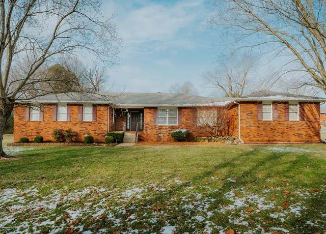 Property at 90 Londonderry St, Madisonville, KY 42431, 4 beds, 3 baths