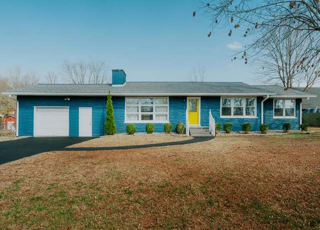 Property at 1074 Parkwood Dr, Madisonville, KY 42431, 3 beds, 2 baths