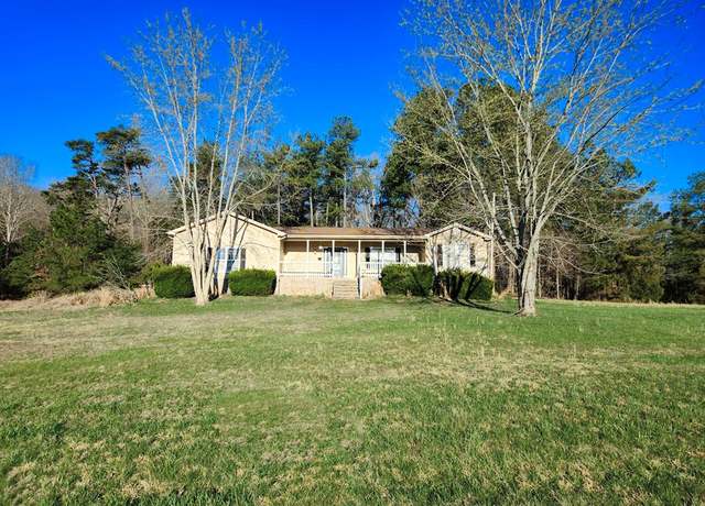 Property at 353 Wade Rd, Crofton, KY 42217, 3 beds, 2 baths