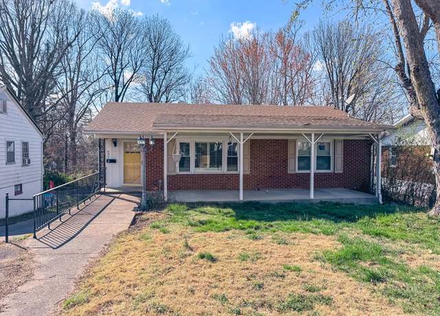 Property at 631 Suthard Dr, Madisonville, KY 42431, 3 beds, 2 baths