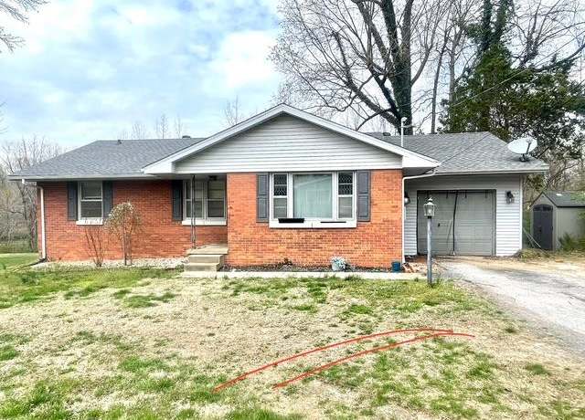 Property at 421 Woodlawn Dr, Madisonville, KY 42431, 3 beds, 1 bath