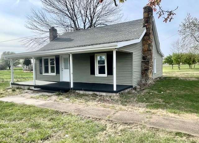 Property at 6988 Anton Rd, Madisonville, KY 42431, 2 beds, 1 bath