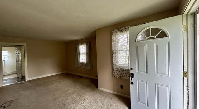 Photo of 405 Walnut Grove Rd, Dawson Springs, KY 42408