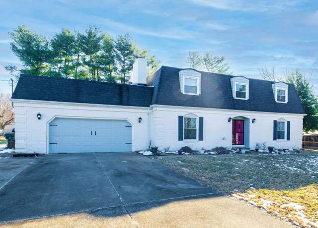 Property at 1910 Lakeshore, Madisonville, KY 42431, 4 beds, 2.5 baths