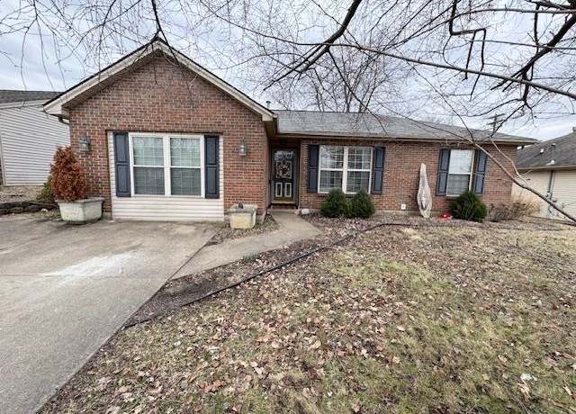 Property at 1109 Oakcrest Ct, Henderson, KY 42420, 4 beds, 2 baths