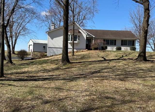 Property at 5245 N Hwy 1078, Henderson, KY 42420, 5 beds, 3 baths